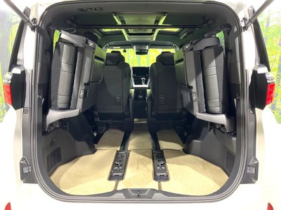 2024 TOYOTA ALPHARD 缩略图 12