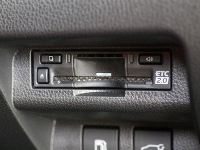 TOYOTA CROWN SPORT - 8