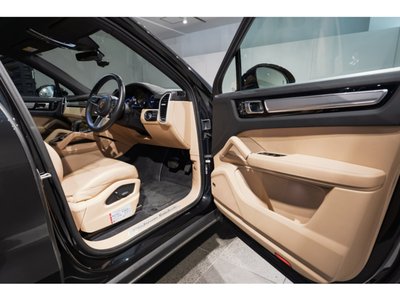 2023 Porsche CAYENNE — миниатюра 14