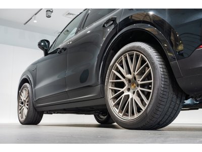 2023 Porsche CAYENNE — миниатюра 20