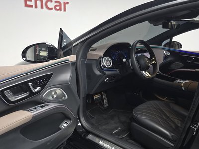 MERCEDES-BENZ EQS - 10