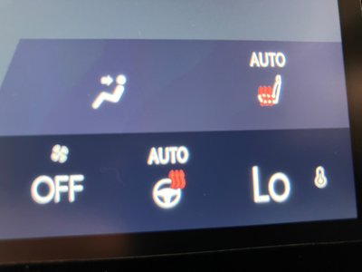 صورة 33 لـ 2024 Lexus LBX