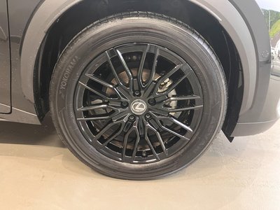 صورة 11 لـ 2024 Lexus LBX