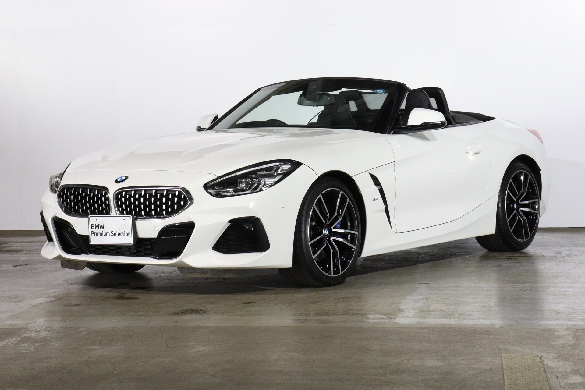 BMW Z4 - View 1