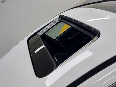 2025 Mercedes-BENZ GT AMG 缩略图 12