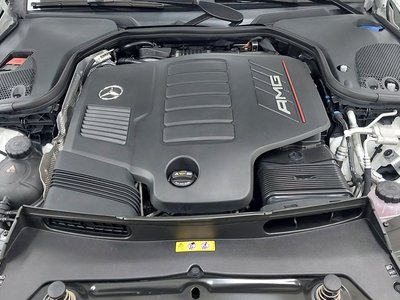 2025 Mercedes-BENZ GT AMG 照片 7