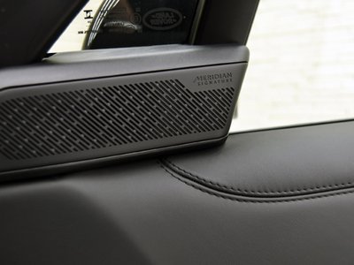 2025 LAND Rover RANGE ROVER thumbnail 22