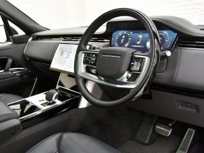 2025 LAND Rover RANGE ROVER thumbnail 25