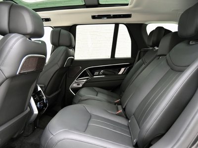 2025 LAND Rover RANGE ROVER thumbnail 26