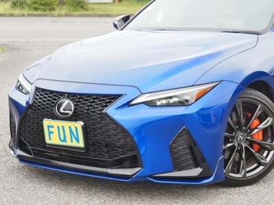 LEXUS IS - 10