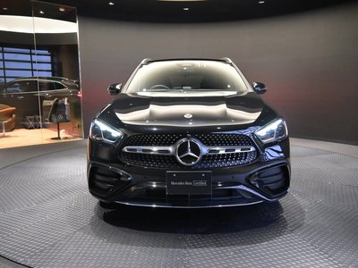 2025 Mercedes-BENZ GLA 照片 2