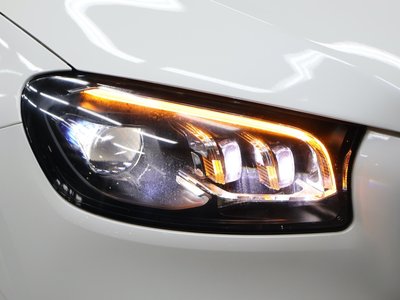 MERCEDES-BENZ GLS - 10