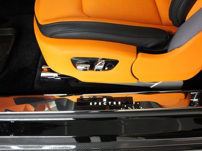 ROLLS-ROYCE SPECTRE - 10