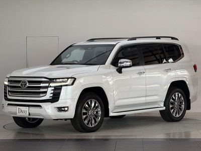 TOYOTA LAND CRUISER 300 - 10