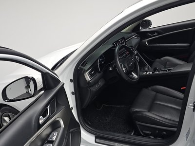 2021 Genesis THE NEW G70 — миниатюра 13