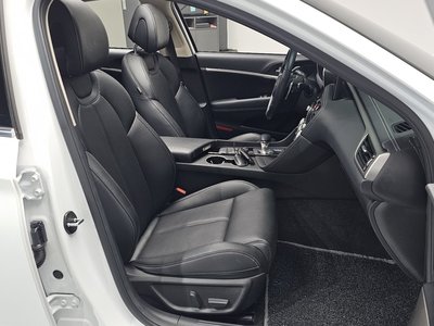2021 Genesis THE NEW G70 — миниатюра 16