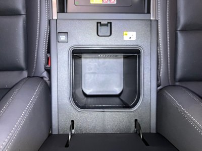 صورة مصغرة 37 لـ 2025 Lexus GX
