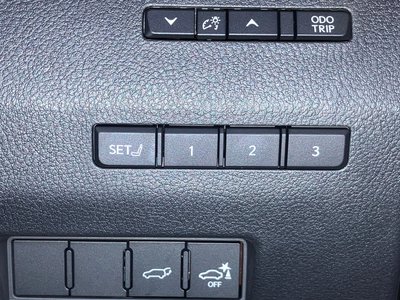 صورة مصغرة 21 لـ 2025 Lexus GX