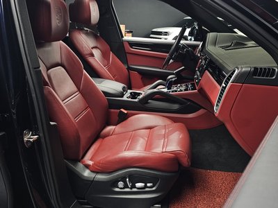 صورة مصغرة 16 لـ 2021 Porsche CAYENNE