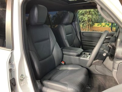 TOYOTA LAND CRUISER 250 - 8