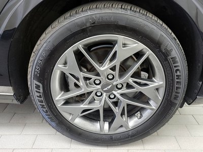 صورة 8 لـ 2021 GENESIS GV70