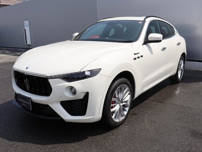 MASERATI LEVANTE - 3