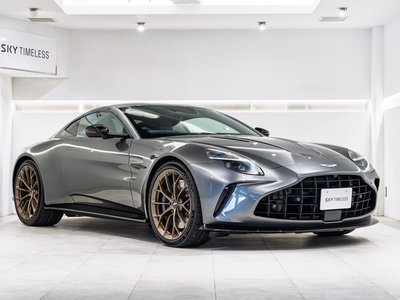 ASTON MARTIN VANTAGE - 1