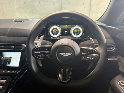 ASTON MARTIN VANTAGE - 3