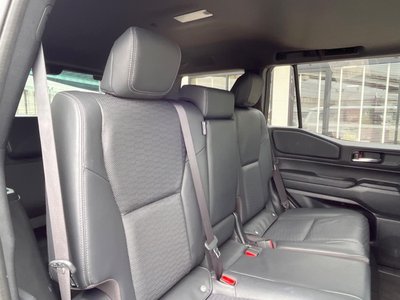 TOYOTA LAND CRUISER 250 - 10