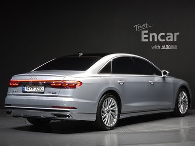 صورة 4 لـ 2021 AUDI A8