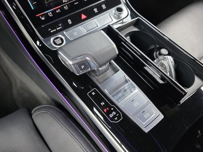 صورة 9 لـ 2021 AUDI A8
