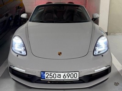 صورة 3 لـ 2023 Porsche 718