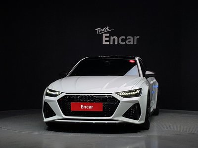 صورة 2 لـ 2023 AUDI RS6
