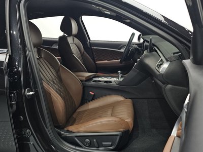 GENESIS G70 - 10