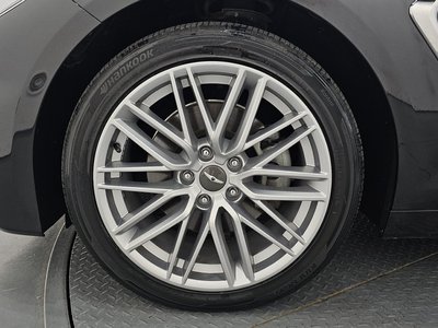 GENESIS G70 - 6