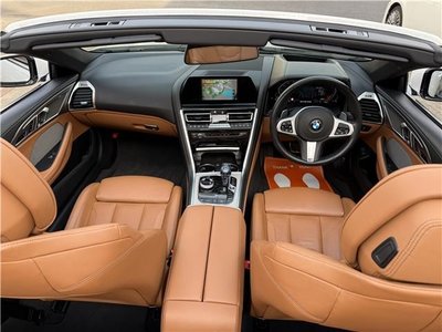 BMW 8 SERIES - 3