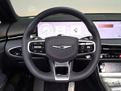 صورة مصغرة 13 لـ 2025 Genesis GV70