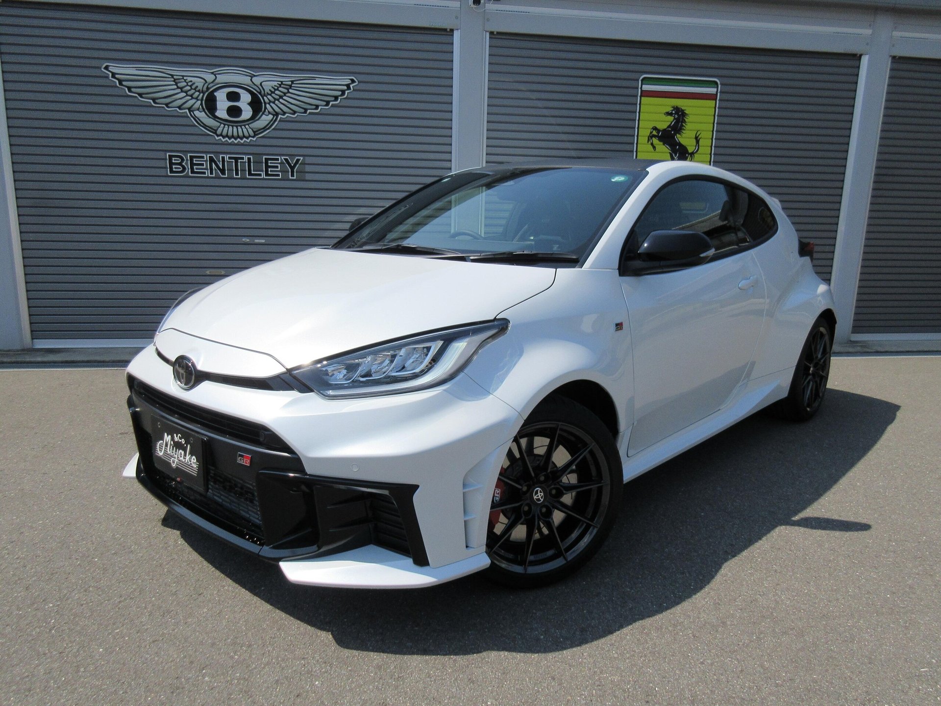 TOYOTA GR YARIS - View 1