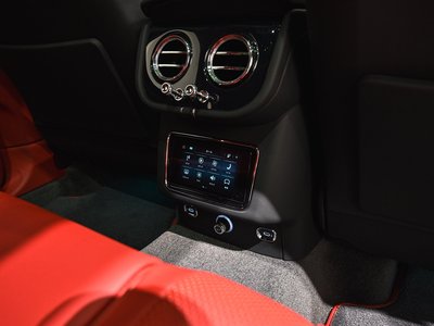 صورة مصغرة 29 لـ 2026 Bentley BENTAYGA