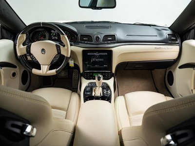 صورة 3 لـ 2019 Maserati GRANTURISMO