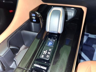 صورة مصغرة 55 لـ 2023 Toyota CROWN SPORT