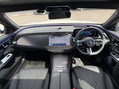 MERCEDES-BENZ E-CLASS - 2