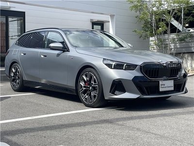 BMW 5 SERIES - 10