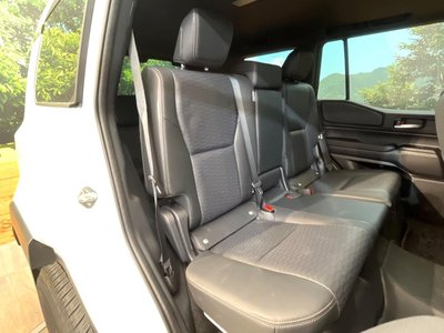 TOYOTA LAND CRUISER 250 - 9