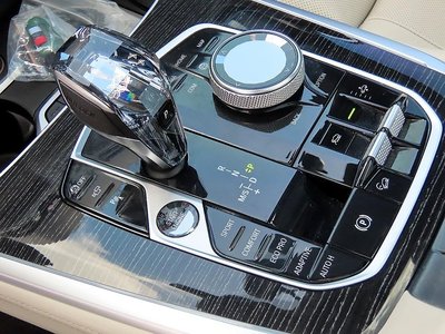 2021 BMW X7 缩略图 11
