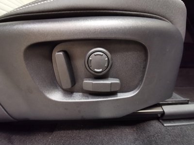 LAND ROVER DISCOVERY SPORT - 6