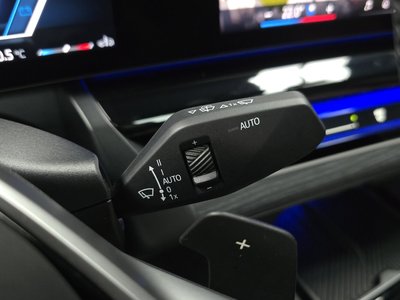 2025 BMW 5 SERIES — миниатюра 27