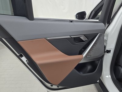 2025 BMW 5 SERIES — миниатюра 15