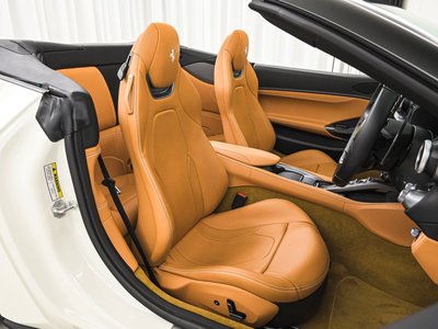 2020 FERRARI PORTOFINO — миниатюра 16