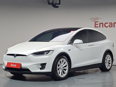 2018 Tesla MODEL X — фото 1